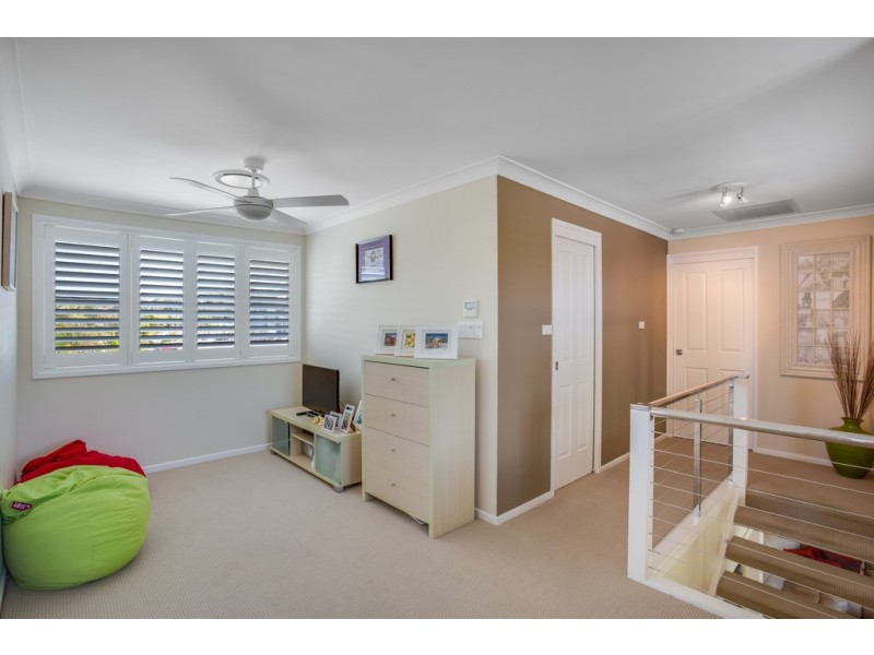 1 Kings Court, Soldiers Point NSW 2317