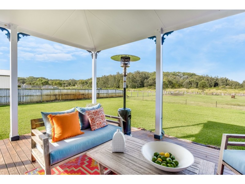 9 Echo Place, One Mile NSW 2316