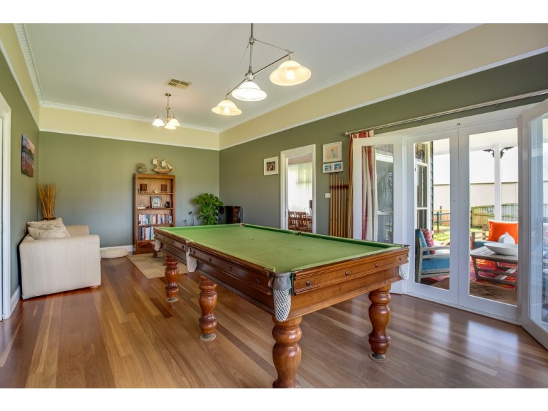 9 Echo Place, One Mile NSW 2316