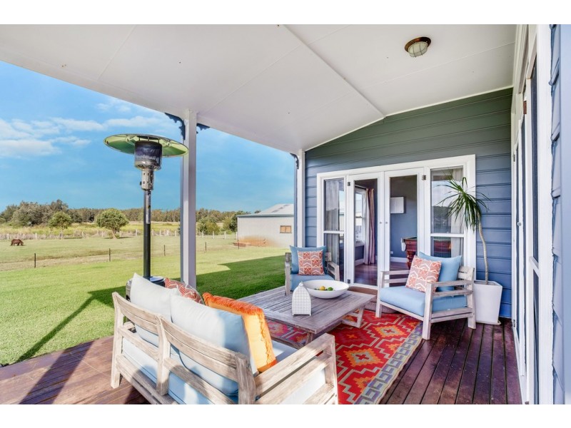 9 Echo Place, One Mile NSW 2316