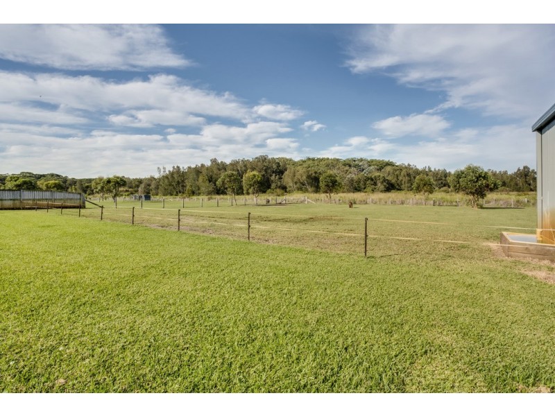 9 Echo Place, One Mile NSW 2316
