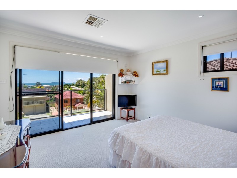 10 Raymond Avenue, Salamander Bay NSW 2317