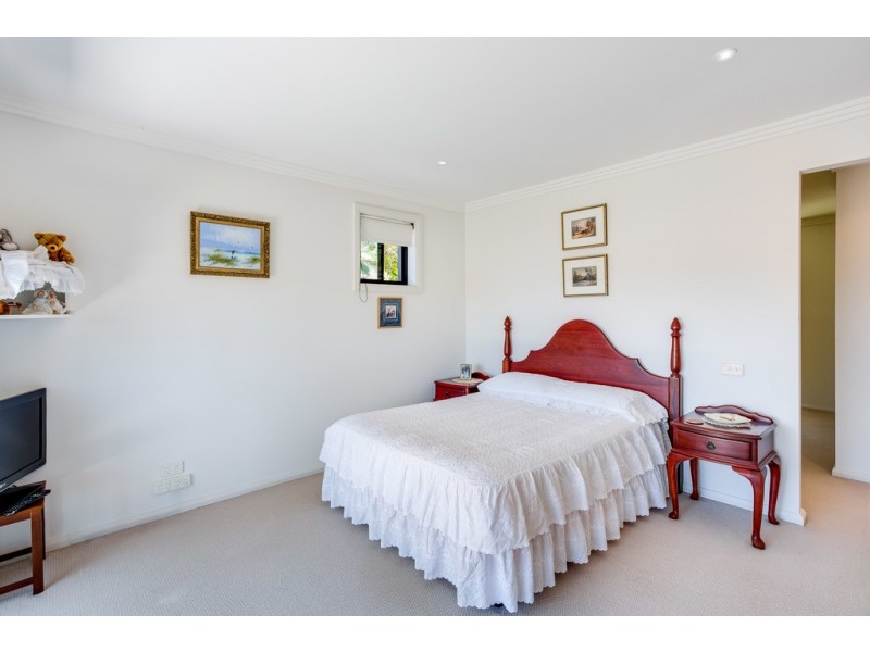 10 Raymond Avenue, Salamander Bay NSW 2317