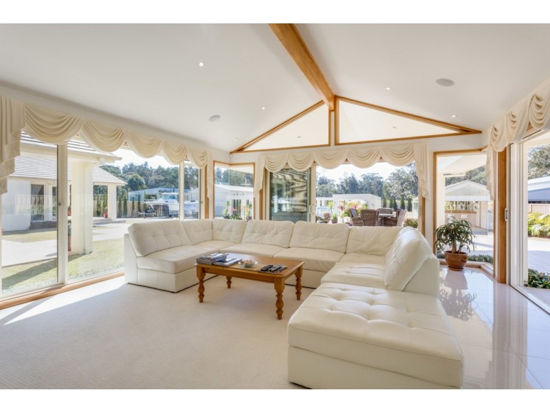 26 Reflections Drive, One Mile NSW 2316