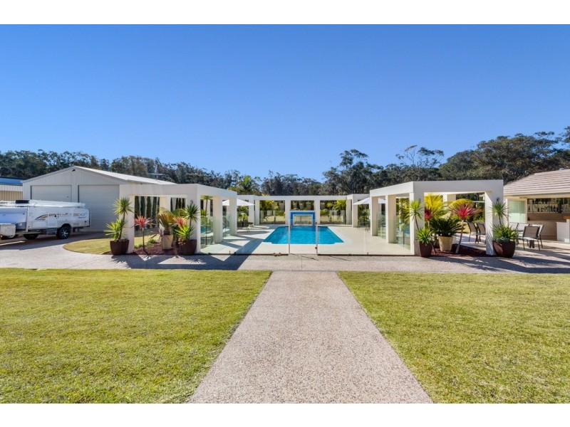 26 Reflections Drive, One Mile NSW 2316