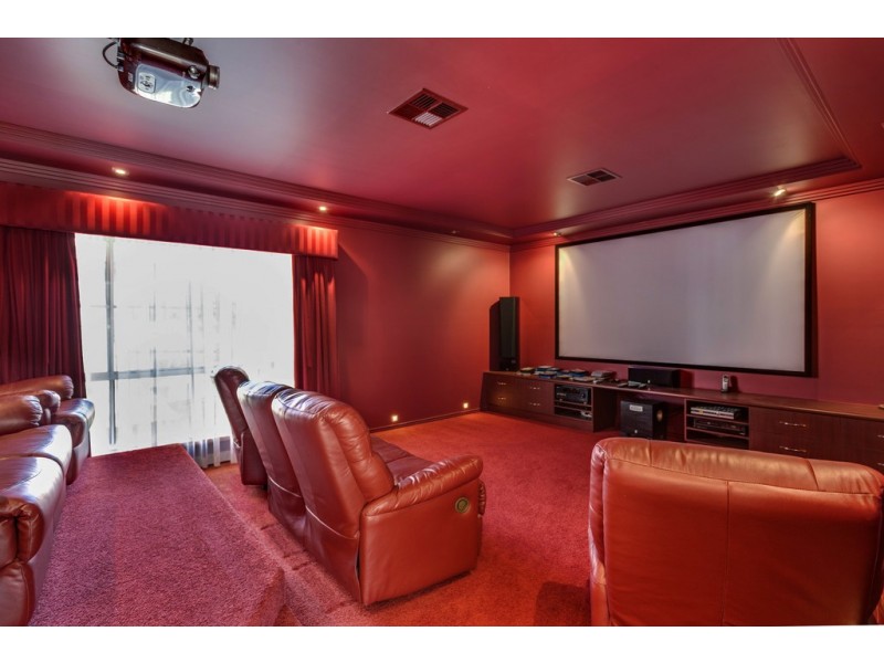 26 Reflections Drive, One Mile NSW 2316