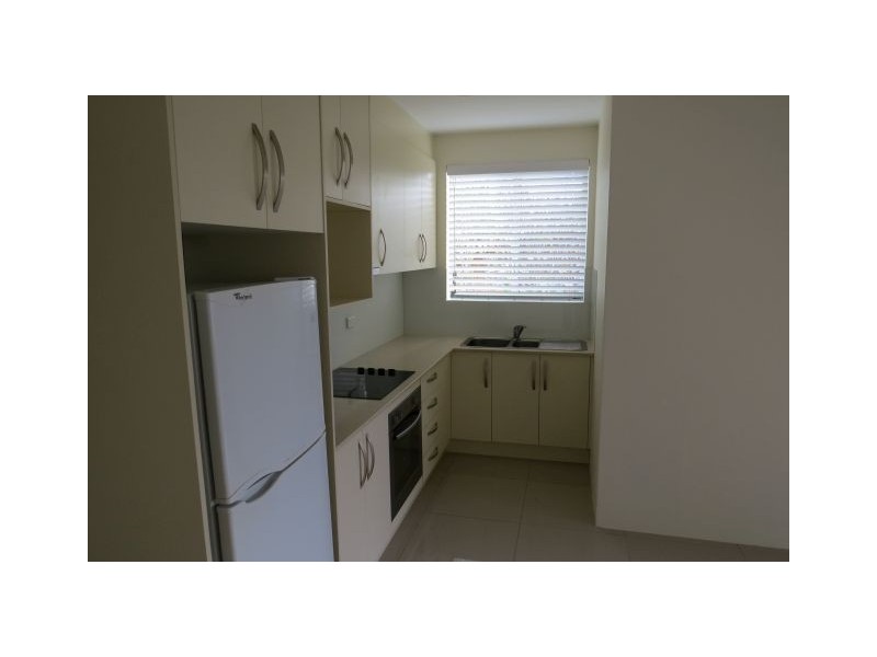5/2 Lillian, Shoal Bay NSW 2315