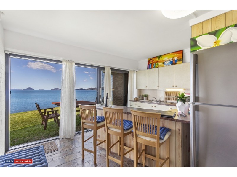 1/14 Mitchell Street, Soldiers Point NSW 2317