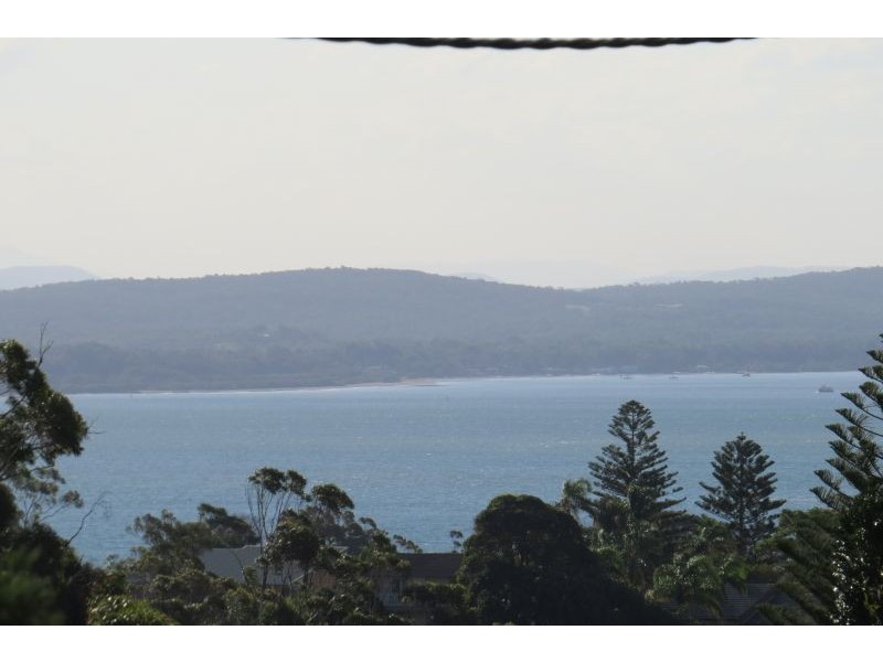 31 Tallean Rd, Nelson Bay NSW 2315