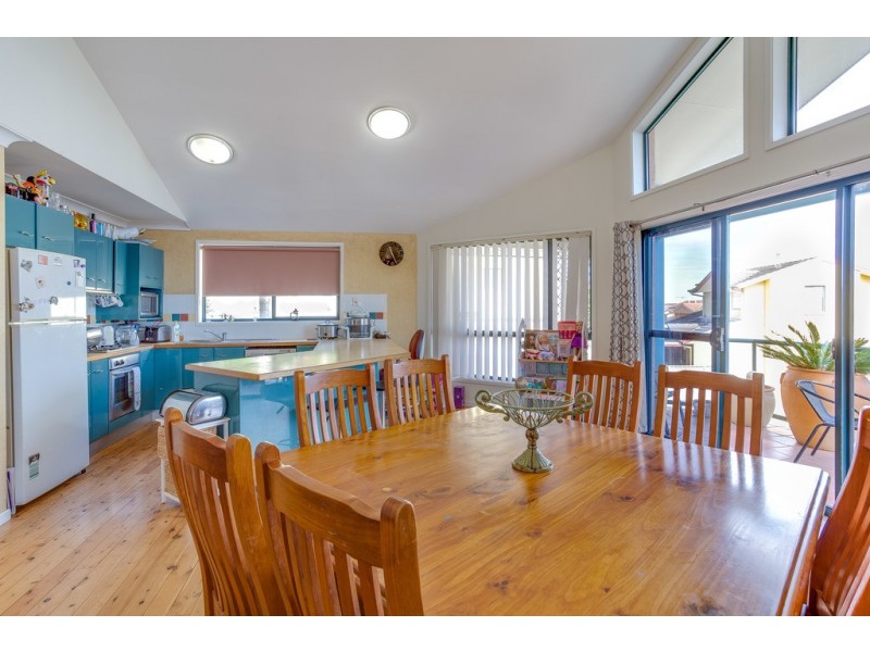 13/2a Bellmount Close, Anna Bay NSW 2316