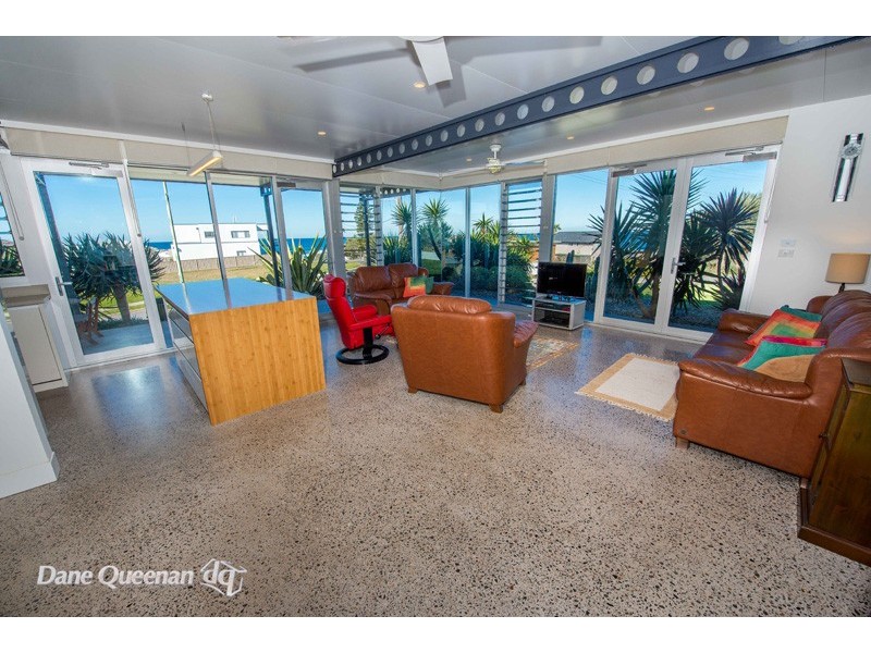 2 Windsong Way, Boat Harbour NSW 2316