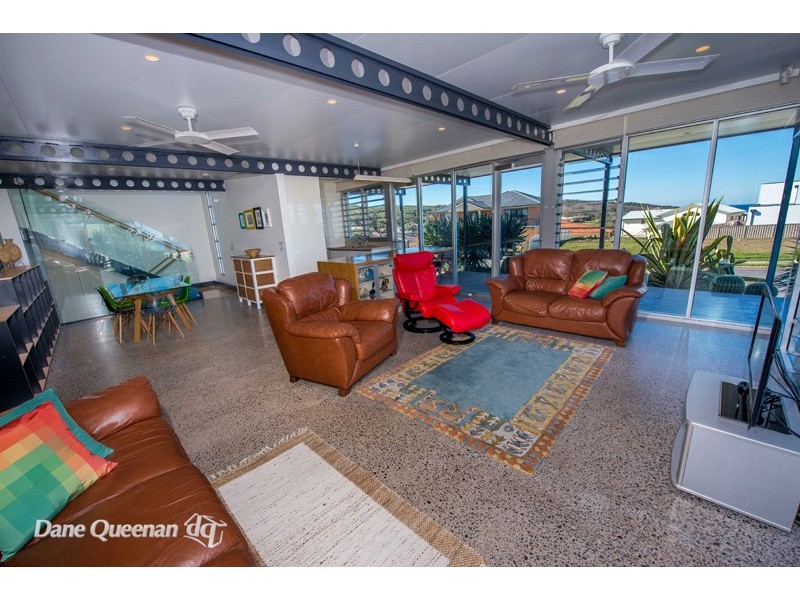 2 Windsong Way, Boat Harbour NSW 2316