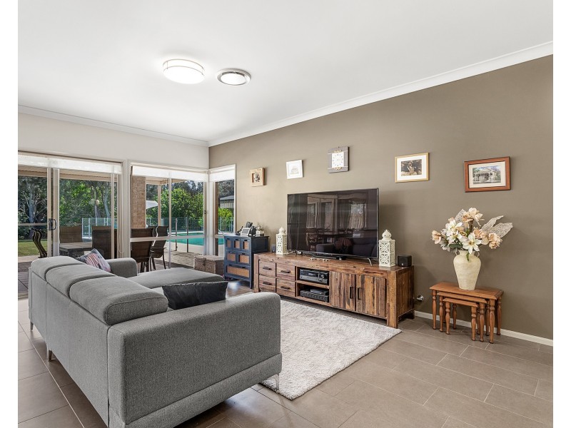 10 Melaleuca Drive, One Mile NSW 2316