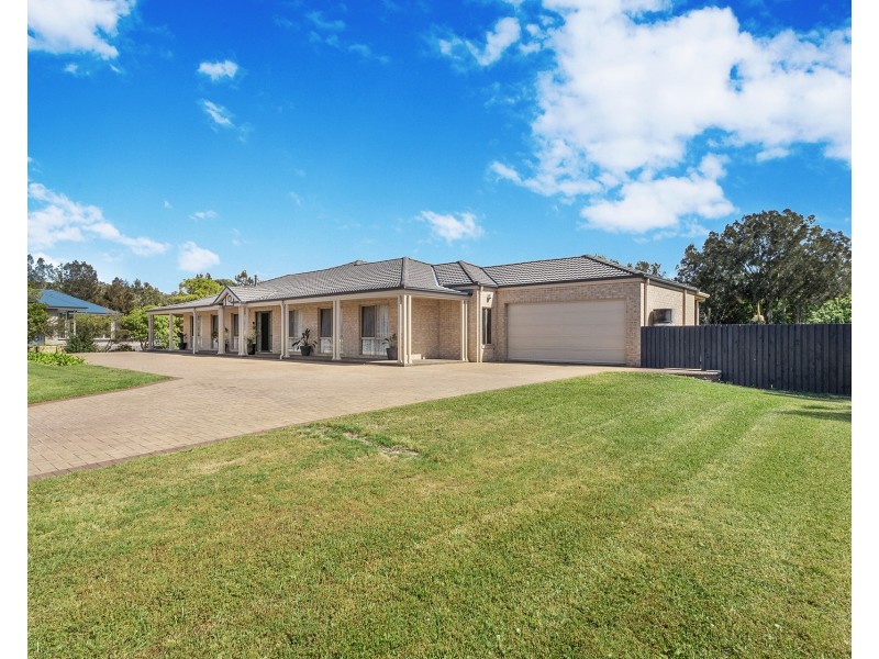 10 Melaleuca Drive, One Mile NSW 2316