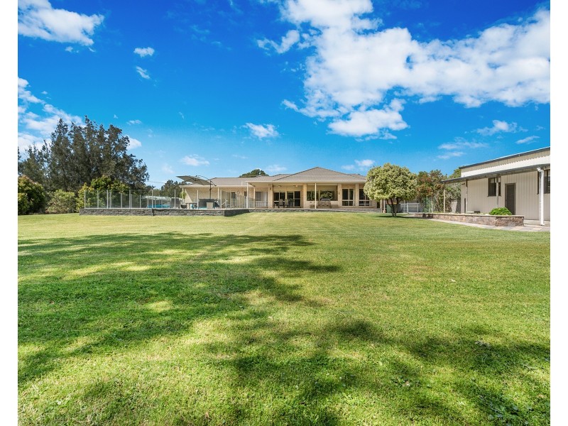 10 Melaleuca Drive, One Mile NSW 2316