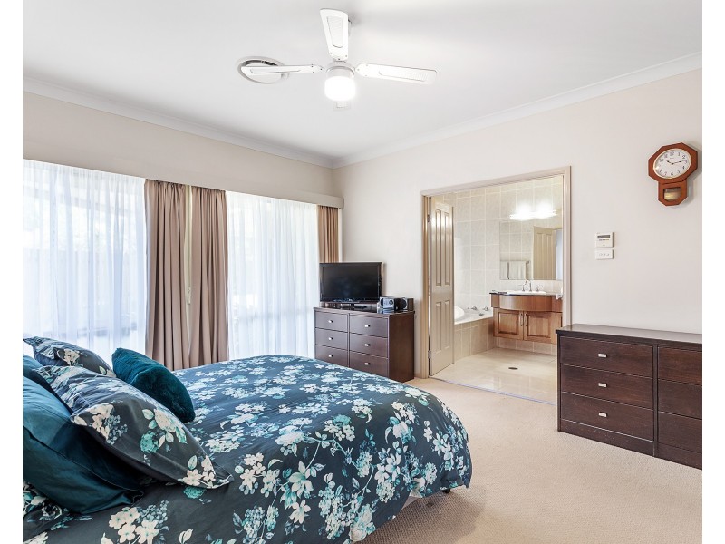 10 Melaleuca Drive, One Mile NSW 2316
