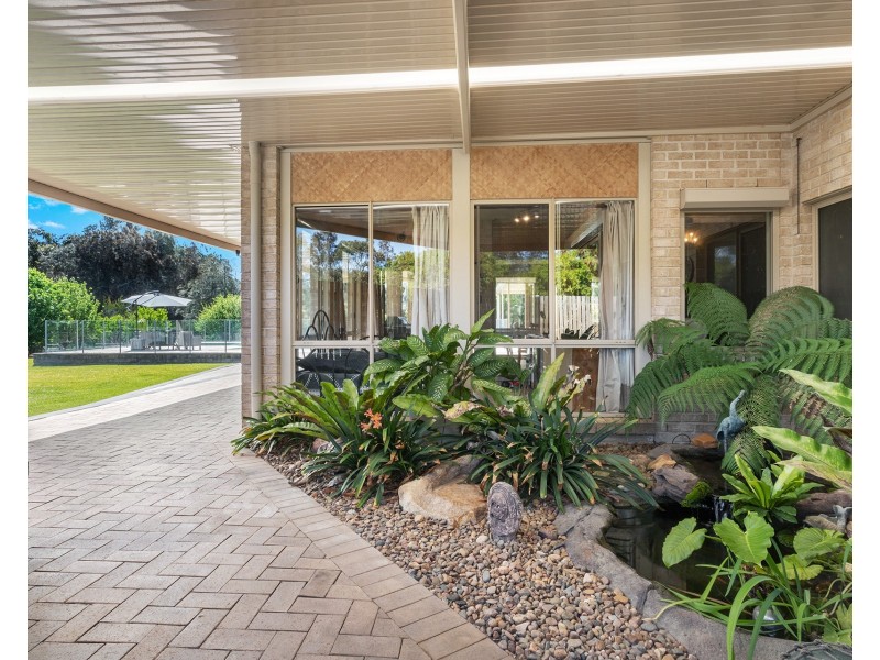 10 Melaleuca Drive, One Mile NSW 2316