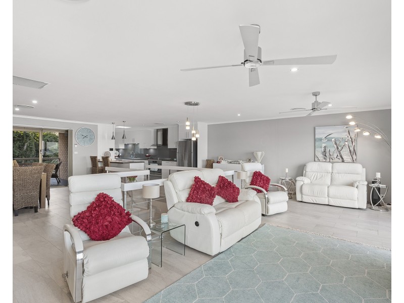 16 Cook Street, Salamander Bay NSW 2317