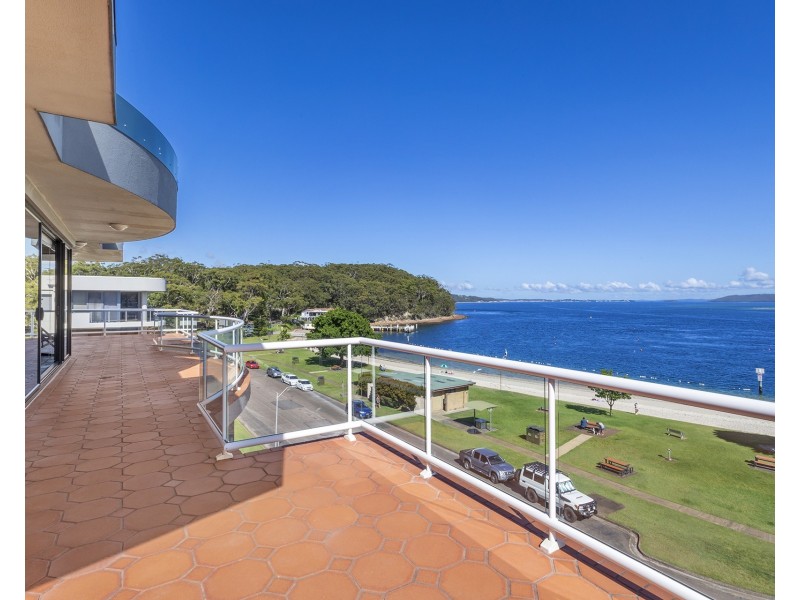 17/11 Columbia Close, Nelson Bay NSW 2315