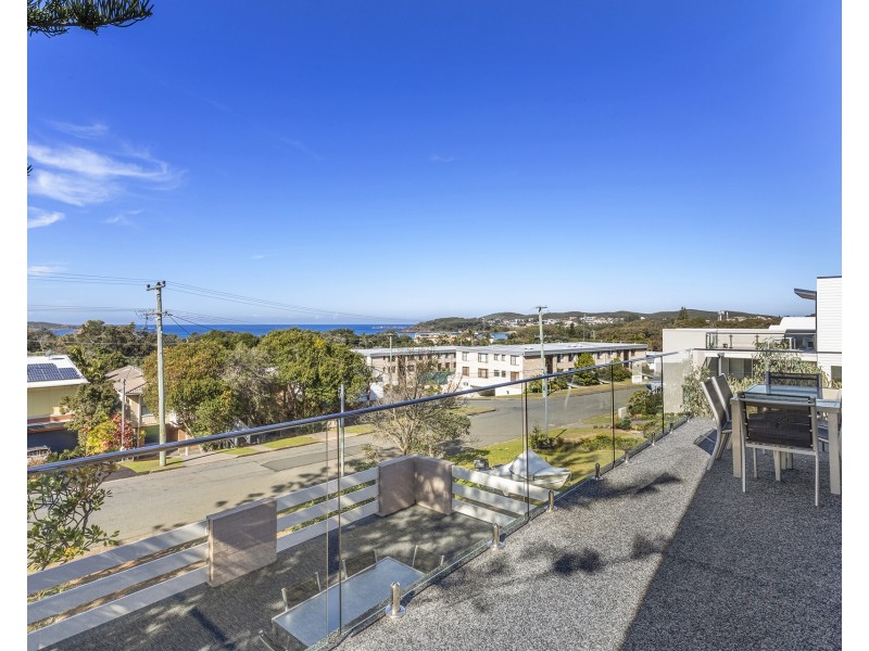 1 Garuwa Street, Fingal Bay NSW 2315