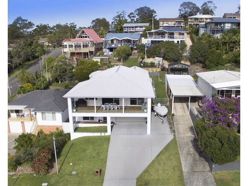 31 Dean Parade, Lemon Tree Passage NSW 2319