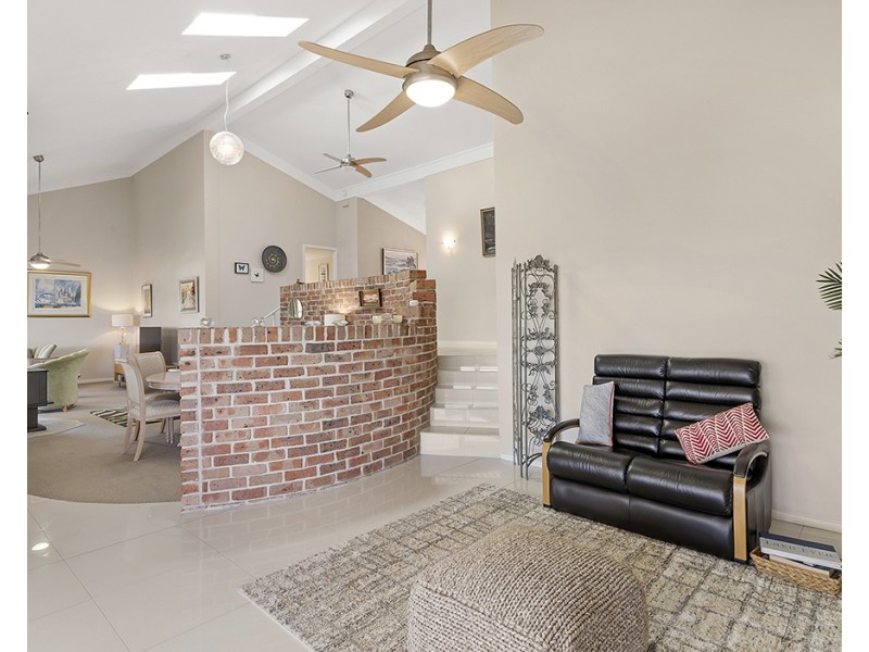 32 Tareebin Road, Nelson Bay NSW 2315