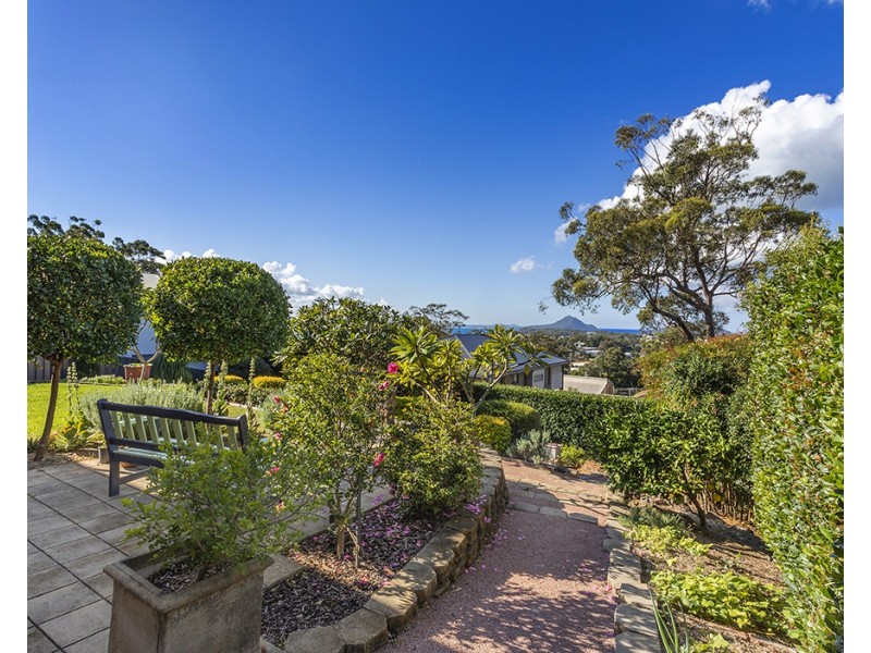 32 Tareebin Road, Nelson Bay NSW 2315