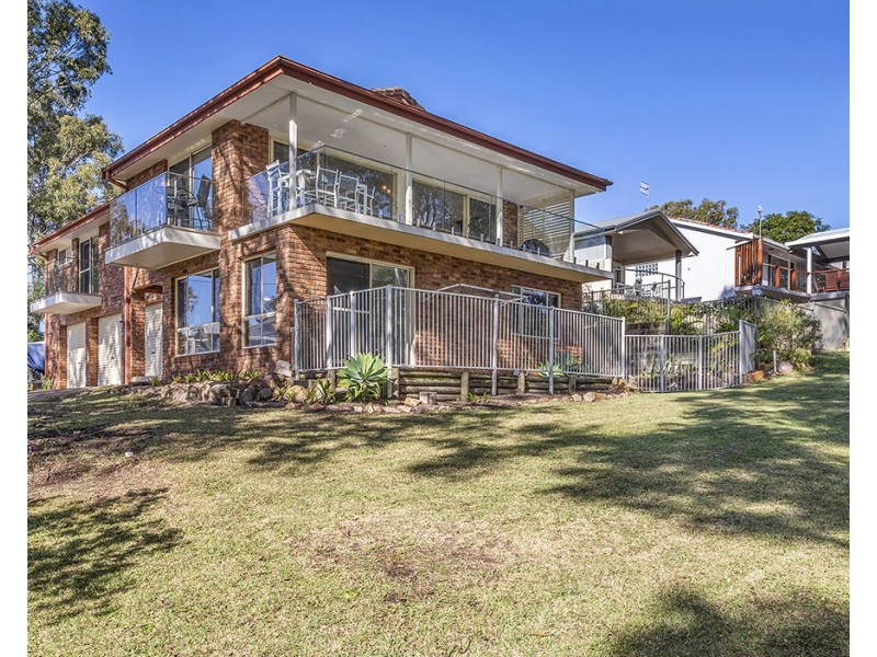 79 Kent Gardens, Soldiers Point NSW 2317