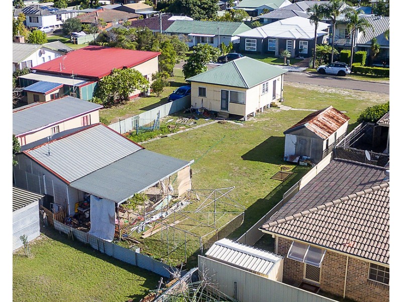 25 Rigney Street, Shoal Bay NSW 2315