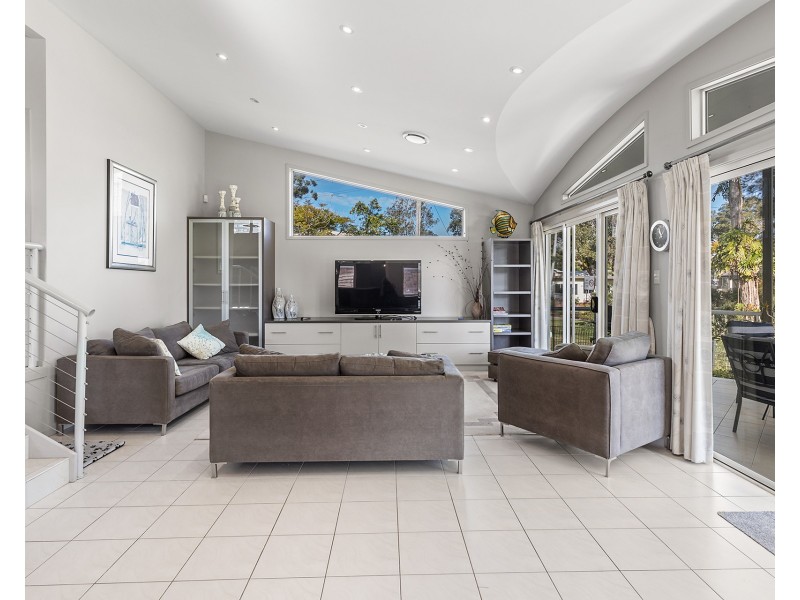 40 Cromarty Road, Soldiers Point NSW 2317