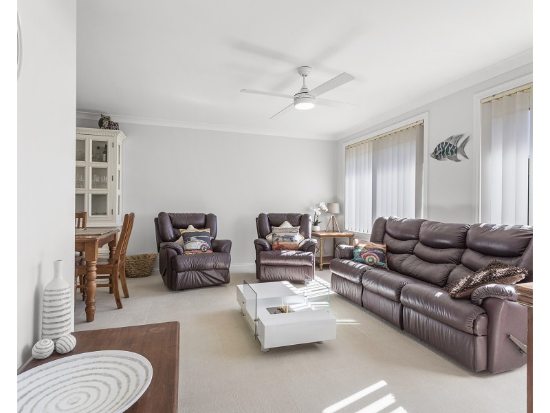 22 Castaway Close, Boat Harbour NSW 2316