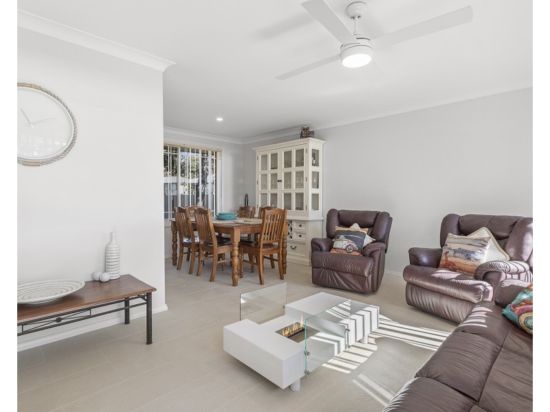 22 Castaway Close, Boat Harbour NSW 2316