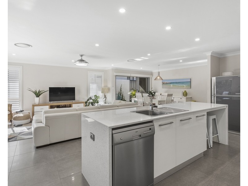 3a Shelby Close, Anna Bay NSW 2316