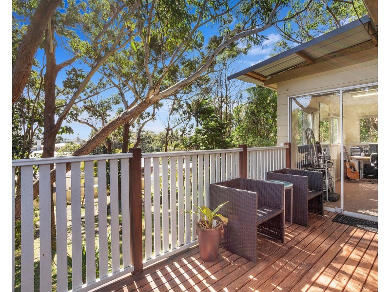 42 Yoolarai Crescent, Nelson Bay NSW 2315