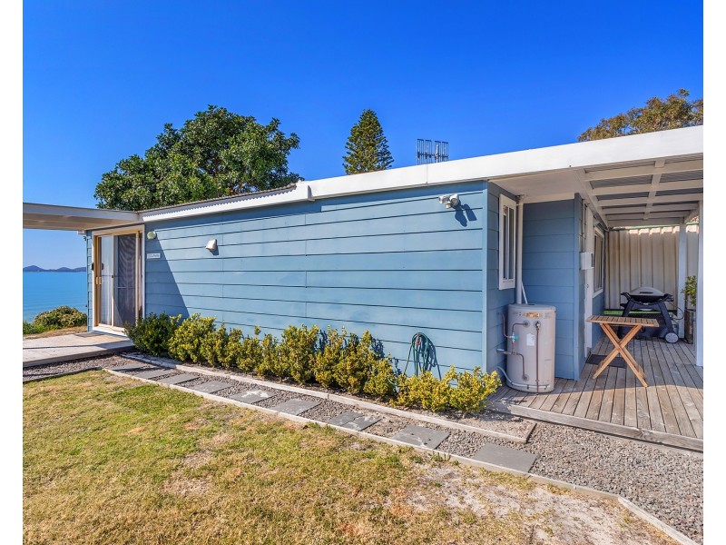 1/11 Soldiers Point Road, Soldiers Point NSW 2317