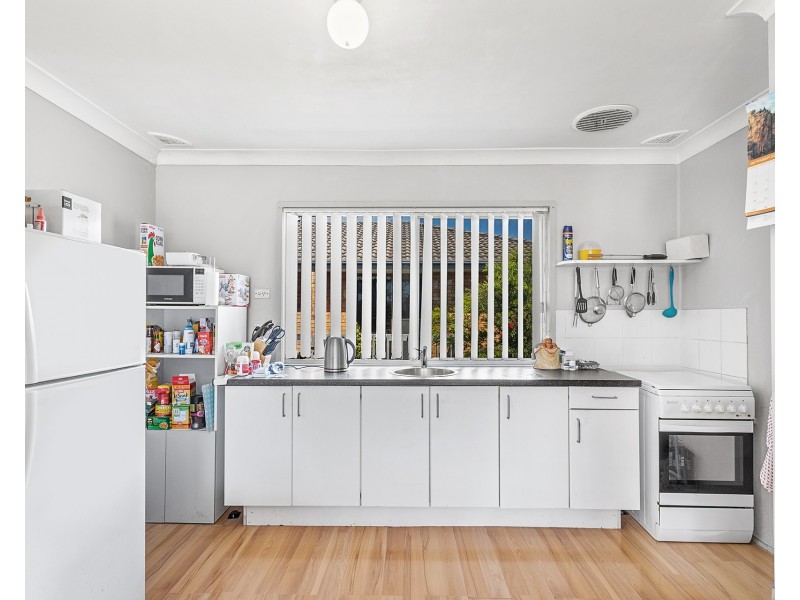 1,2 & 3/7 Messines Street, Shoal Bay NSW 2315