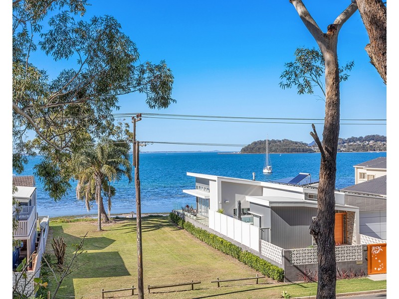 2/328a Wanda Avenue, Salamander Bay NSW 2317