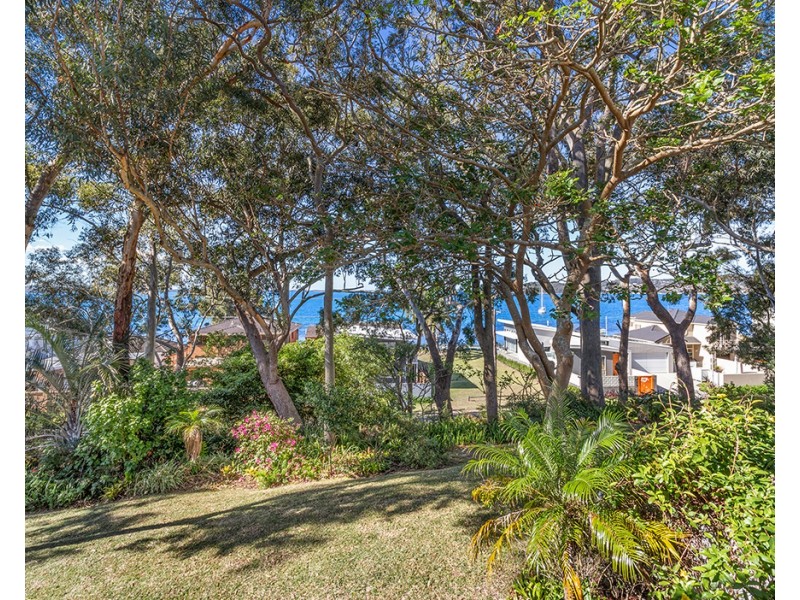 2/328a Wanda Avenue, Salamander Bay NSW 2317