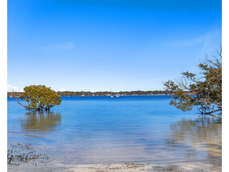 28 Danalene Parade, Corlette NSW 2315