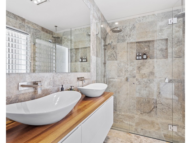 37 Irene Crescent, Soldiers Point NSW 2317