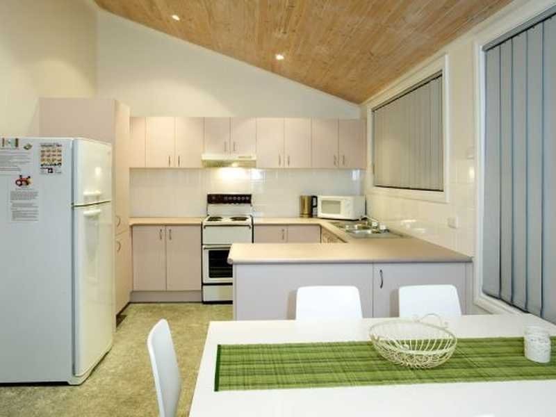 18 Tomaree Road, Shoal Bay NSW 2315