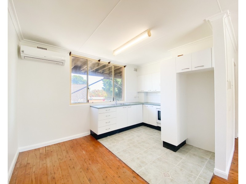 2/2 Victor Parade, Shoal Bay NSW 2315
