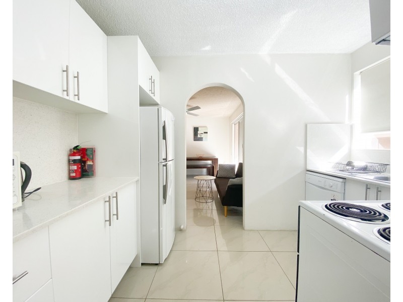 1/8 Messines Street, Shoal Bay NSW 2315