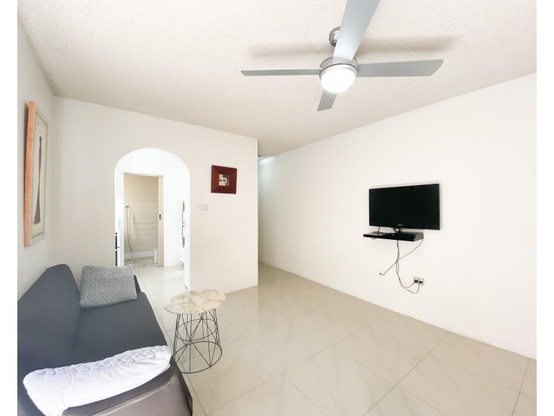 1/8 Messines Street, Shoal Bay NSW 2315