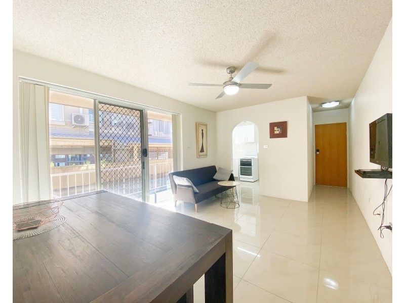 1/8 Messines Street, Shoal Bay NSW 2315