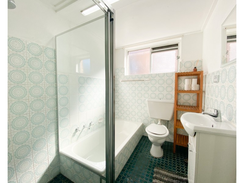 1/8 Messines Street, Shoal Bay NSW 2315