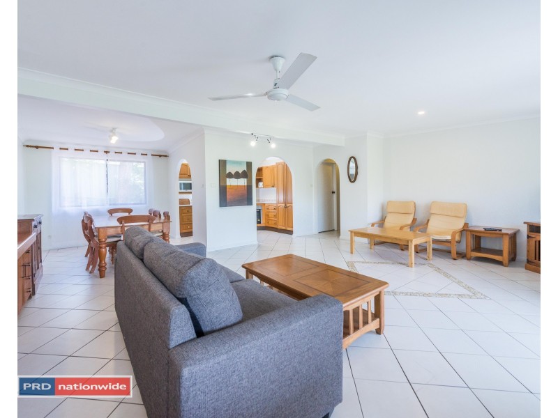1/10 Rocky Point Road, Fingal Bay NSW 2315