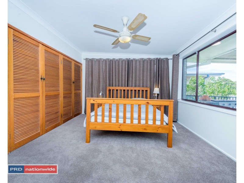 1/10 Rocky Point Road, Fingal Bay NSW 2315