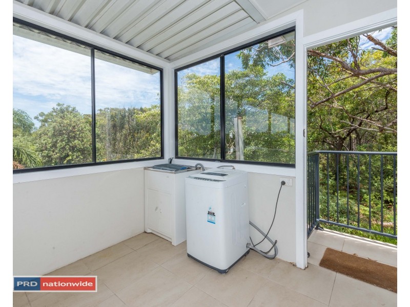 1/10 Rocky Point Road, Fingal Bay NSW 2315