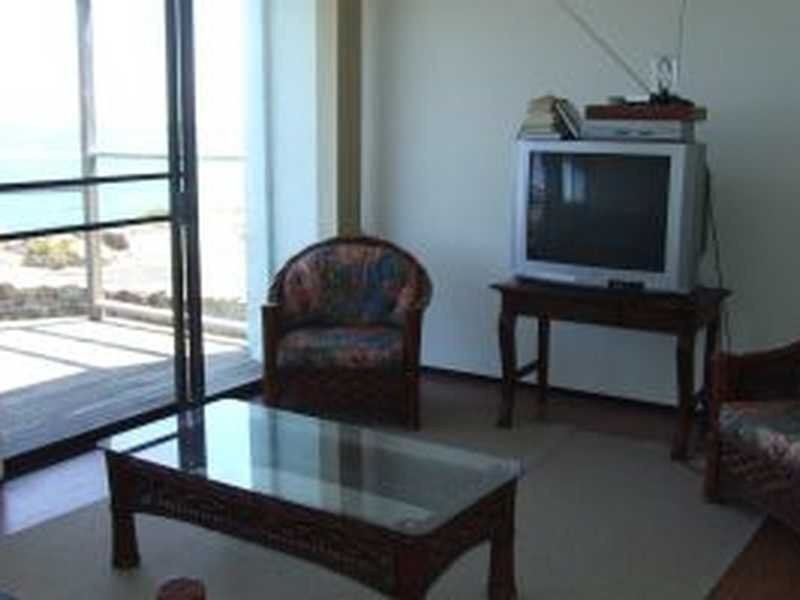 10 Ocean Street, Fishermans Bay NSW 2316